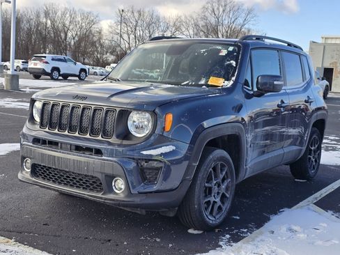 Used 2020 Jeep Renegade Altitude image 3