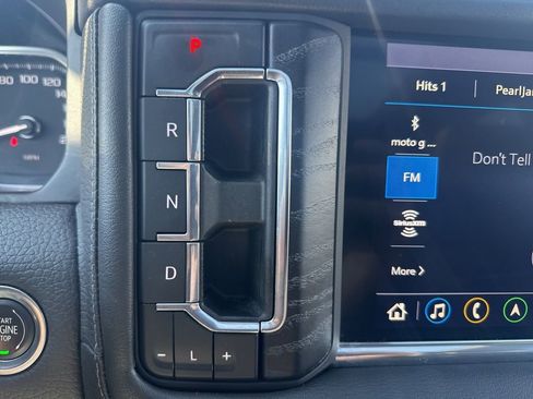 Used 2021 GMC Yukon XL Denali image 21