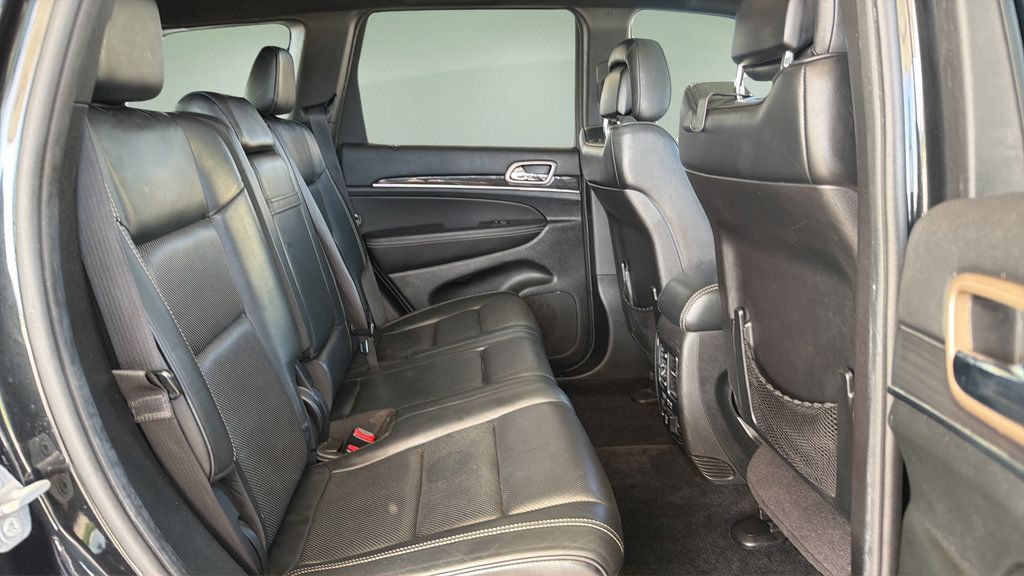 Used 2014 Jeep Grand Cherokee Overland AWD/4WD image 18