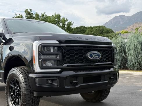 Used 2023 Ford F350 XL w/ STX Appearance Package AWD/4WD image 16