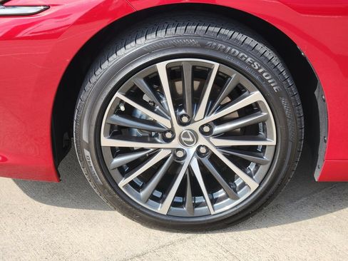 Certified 2025 Lexus ES 350 w/ Premium Package FWD image 10