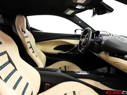 Used 2023 Ferrari 296 GTB RWD image 40
