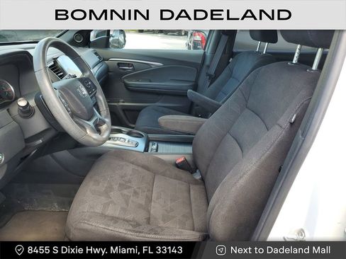 Used 2022 Honda Pilot Sport image 16