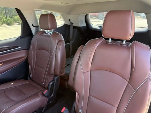 Used 2020 Buick Enclave Avenir w/ Avenir Technology Package image 26