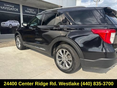 Used 2022 Ford Explorer Limited w/ Equipment Group 301A AWD/4WD image 20