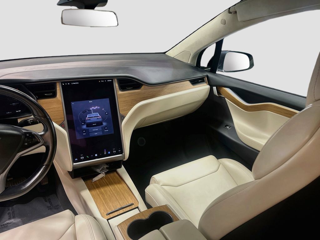 Used 2019 Tesla Model X AWD/4WD image 23