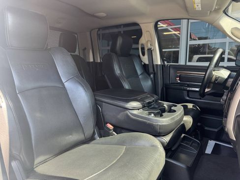 Used 2016 RAM 1500 Laramie AWD/4WD image 34