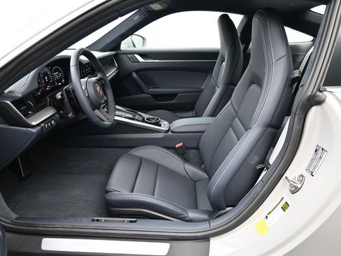 Certified 2025 Porsche 911 Carrera RWD image 24