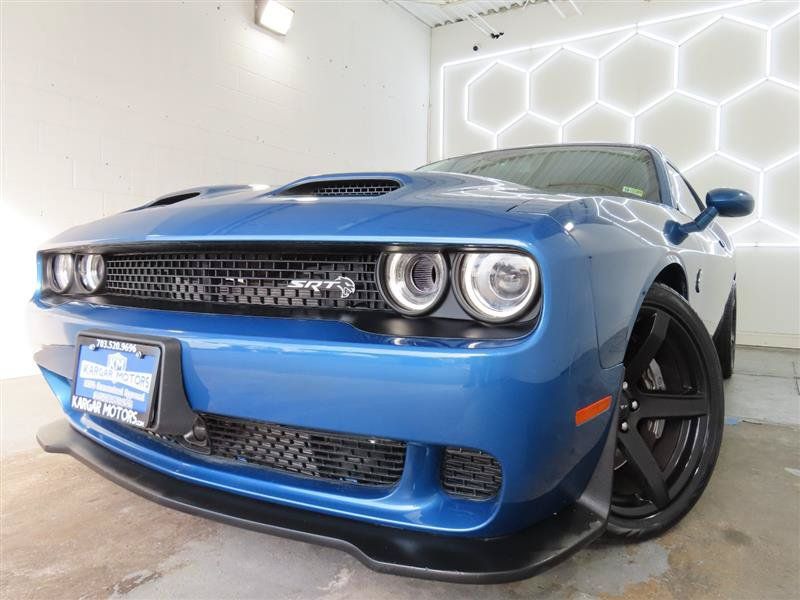 Used 2020 Dodge Challenger SRT Hellcat w/ Plus Package RWD image 1