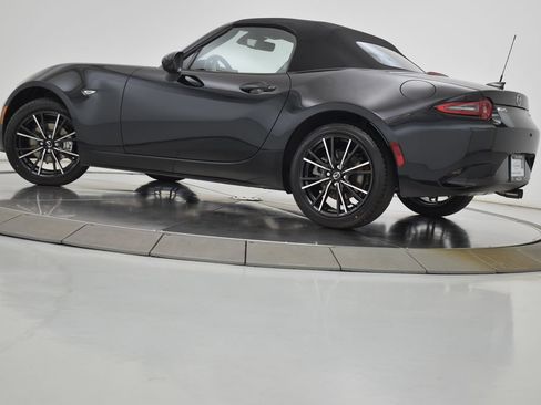 New 2026 MAZDA MX-5 Miata Grand Touring w/ Weather Package RWD image 6