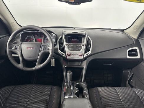 Used 2017 GMC Terrain SLE FWD image 11