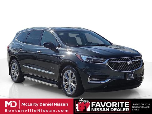 Used 2020 Buick Enclave Avenir w/ Avenir Technology Package image 1