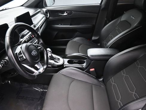 Used 2021 Kia Forte GT-Line FWD image 8