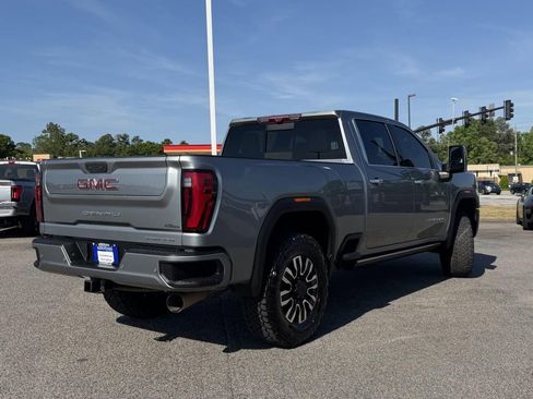 Used 2024 GMC Sierra 2500 Denali w/ Denali Reserve Package AWD/4WD image 6