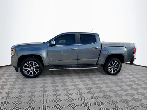 Used 2022 GMC Canyon Denali image 8