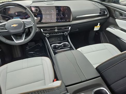 New 2026 Chevrolet Traverse High Country image 10