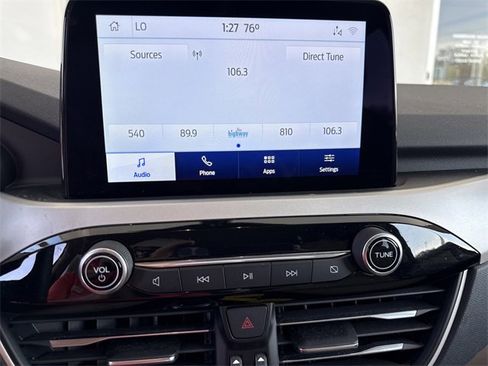 Used 2020 Ford Escape SE image 24