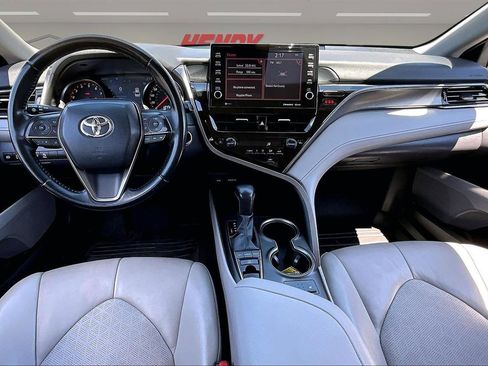 Used 2023 Toyota Camry XSE FWD image 8