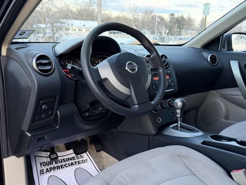 Used 2011 Nissan Rogue S image 8
