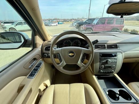 Used 2011 Chevrolet Tahoe LT w/ Suspension Package, Off-Road image 18