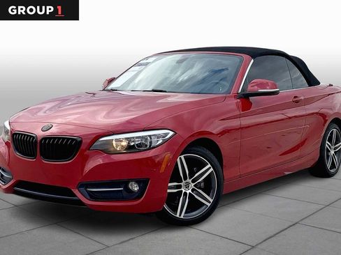 Used 2017 BMW 230i Convertible image 1