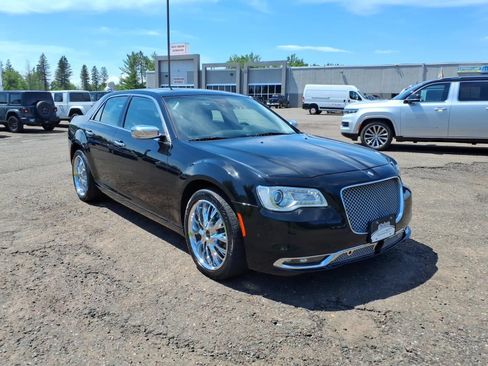 Used 2018 Chrysler 300 Limited w/ Safetytec Plus Group AWD/4WD image 7