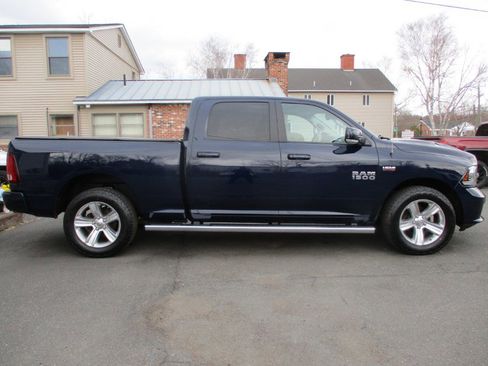 Used 2016 RAM 1500 Sport image 2