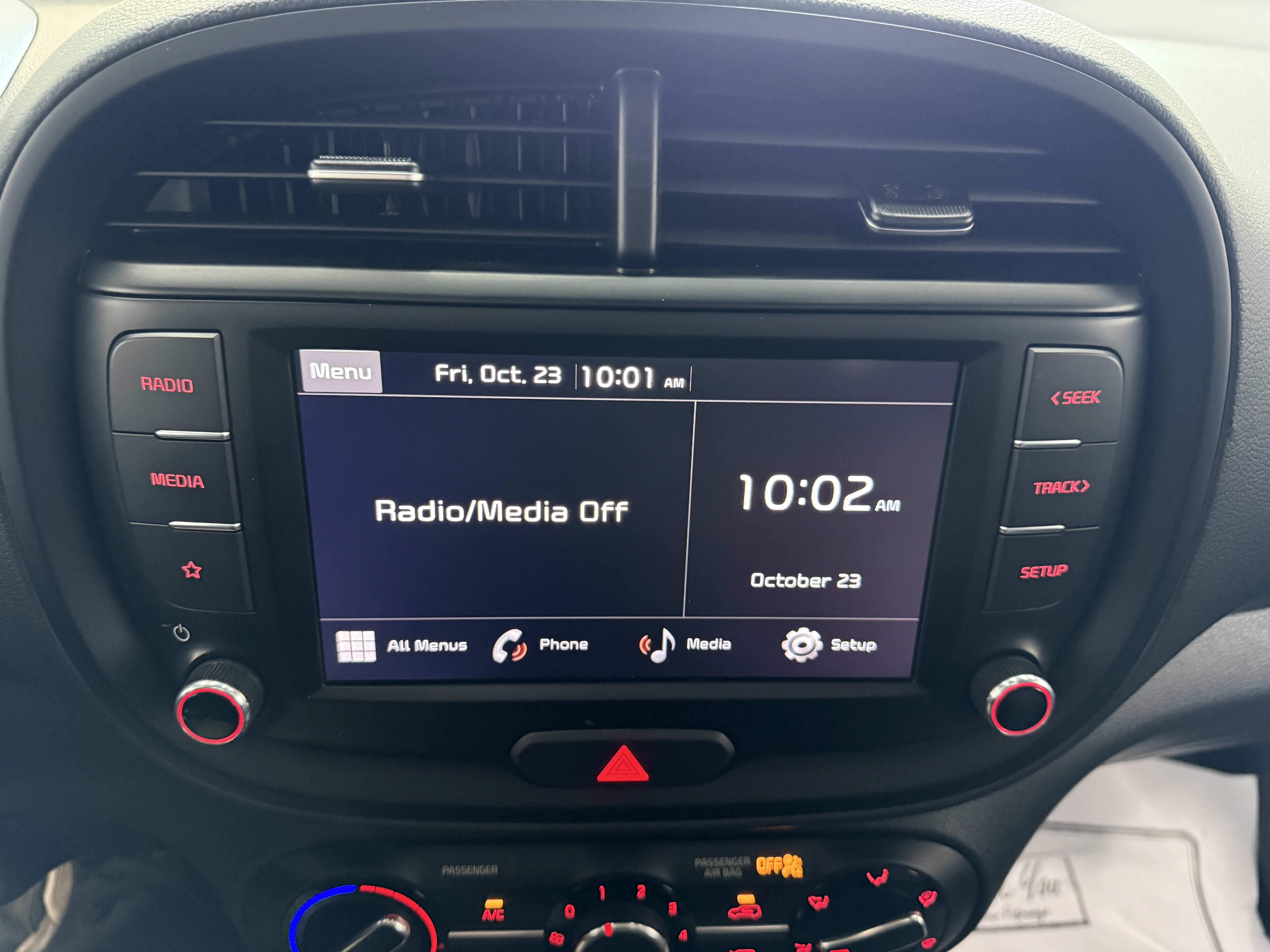Used 2022 Kia Soul LX FWD image 16