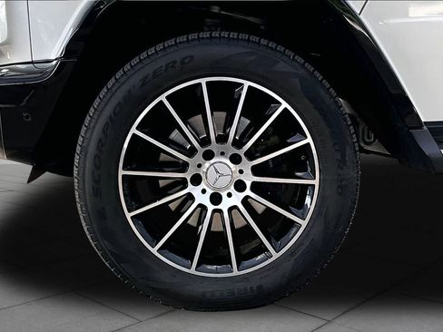 Certified 2021 Mercedes-Benz G 550 image 11