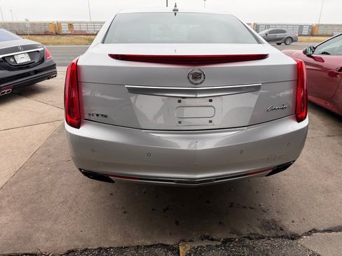 Used 2014 Cadillac XTS Luxury image 11
