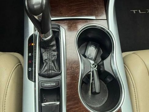 Used 2020 Acura TLX image 27