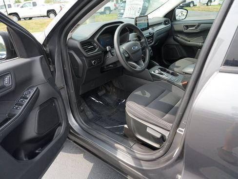 Used 2023 Ford Escape AWD image 13