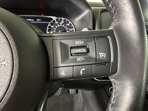 Used 2023 Nissan Rogue FWD image 20