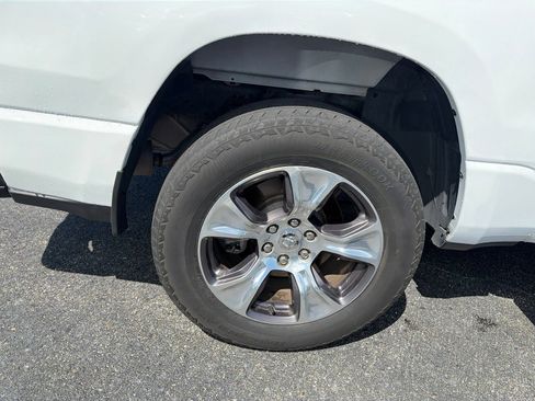 Used 2024 RAM 1500 Laramie RWD image 10