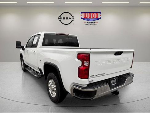Used 2024 Chevrolet Silverado 2500 LT image 5
