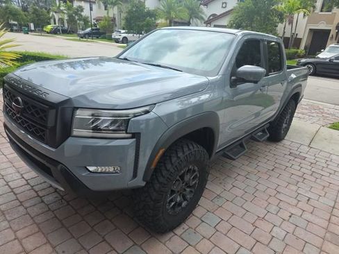 Used 2023 Nissan Frontier PRO-4X w/ Pro-4X Premium Package AWD/4WD image 3