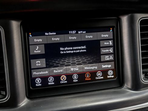 Used 2022 Dodge Charger SXT RWD image 37