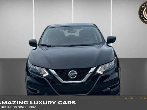 Used 2021 Nissan Rogue Sport S FWD image 1