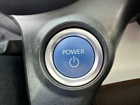 Used 2023 Toyota Sienna XLE AWD/4WD image 42