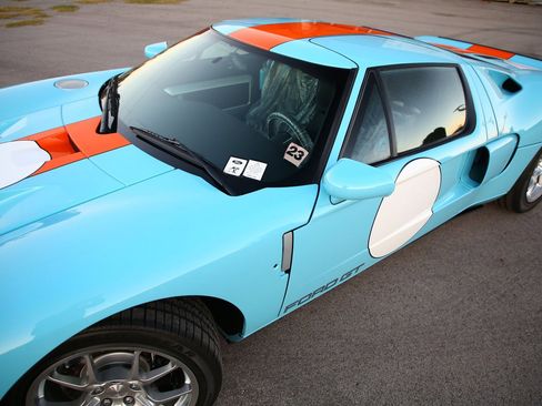 Used 2006 Ford GT image 20