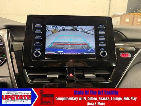 Used 2024 Toyota Camry SE image 24