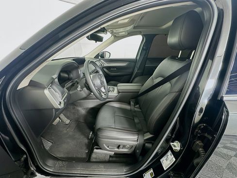 Used 2024 MAZDA CX-90 Plug-In Hybrid w/ Preferred AWD/4WD image 13