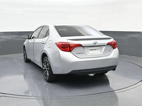 Used 2017 Toyota Corolla SE FWD image 8