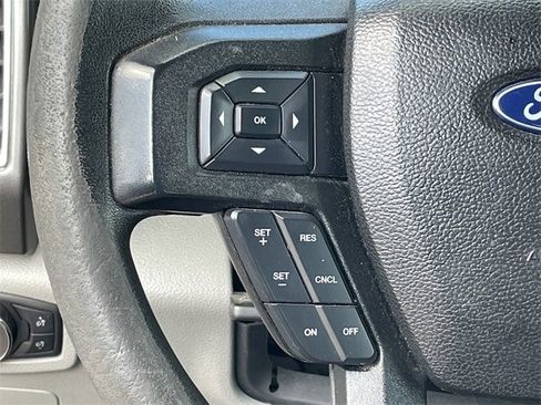 Used 2017 Ford F150 XLT w/ Trailer Tow Package image 11