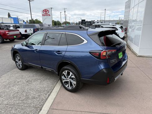 Used 2022 Subaru Outback Limited XT AWD/4WD image 4
