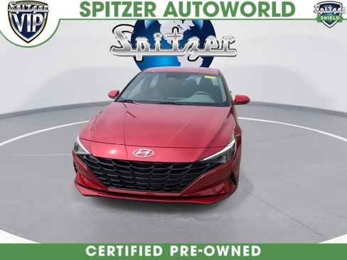 Used 2023 Hyundai Elantra SEL w/ Cargo Package FWD image 3