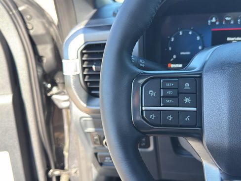 Used 2025 Ford F150 Platinum AWD/4WD image 35