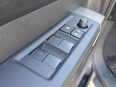 New 2026 Toyota Tundra SR5 AWD/4WD image 5