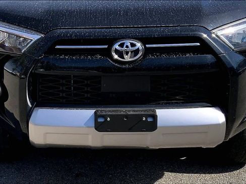 Used 2024 Toyota 4Runner TRD Off-Road image 30