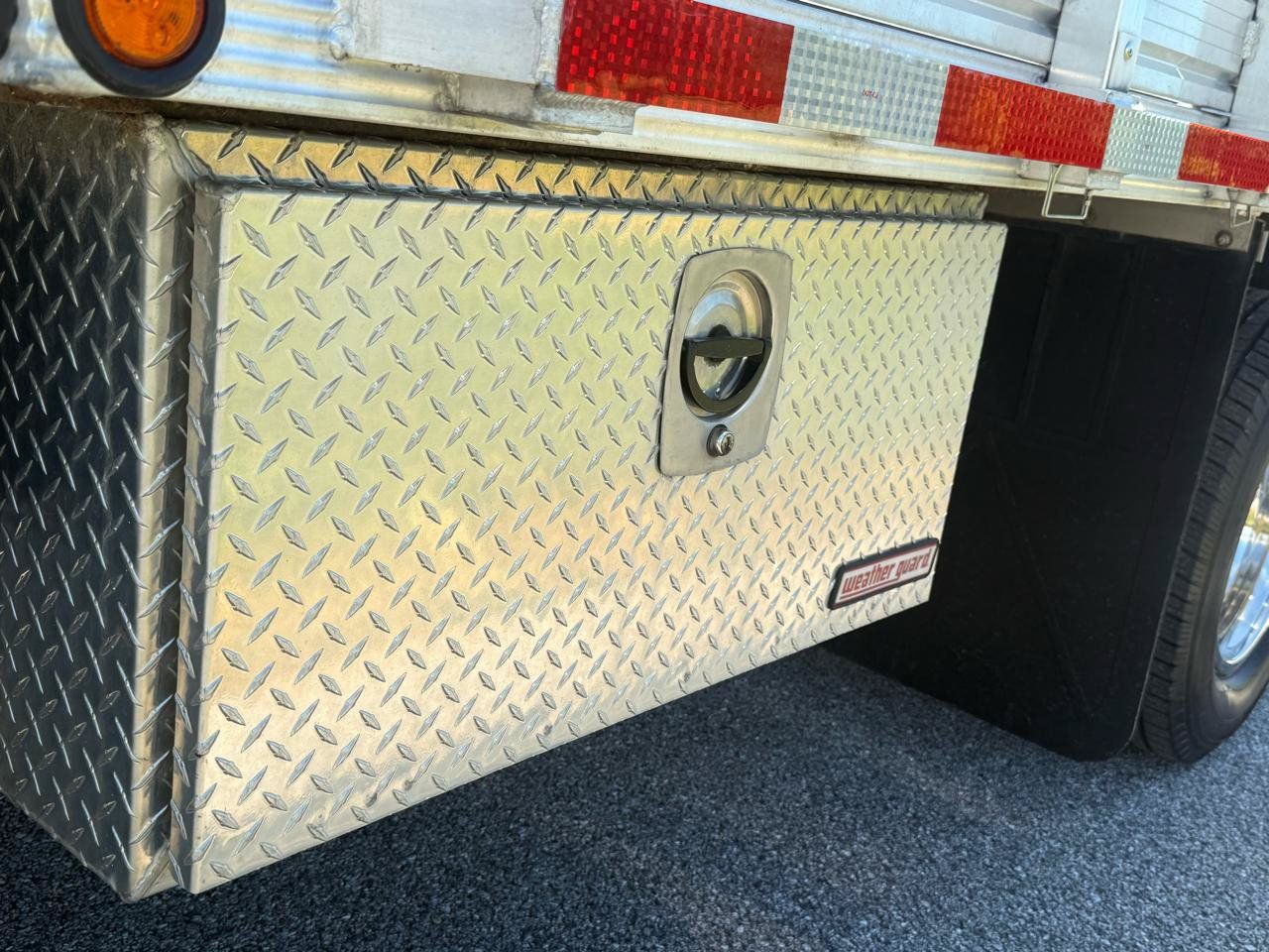 Used 2017 Ford F350 XL w/ Power Equipment Group RWD image 3